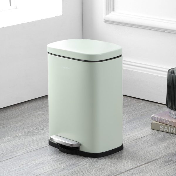 Connor 50 Liter/13 Gallon Trash Can with Free Mini Connor
