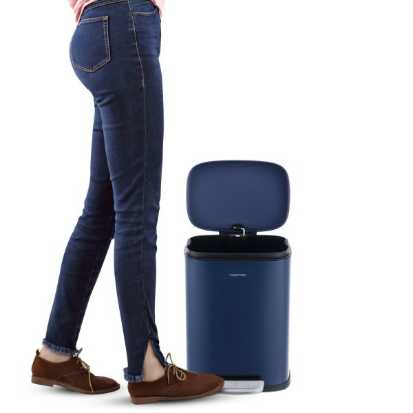 Connor 50 Liter/13 Gallon Trash Can with Free Mini Connor