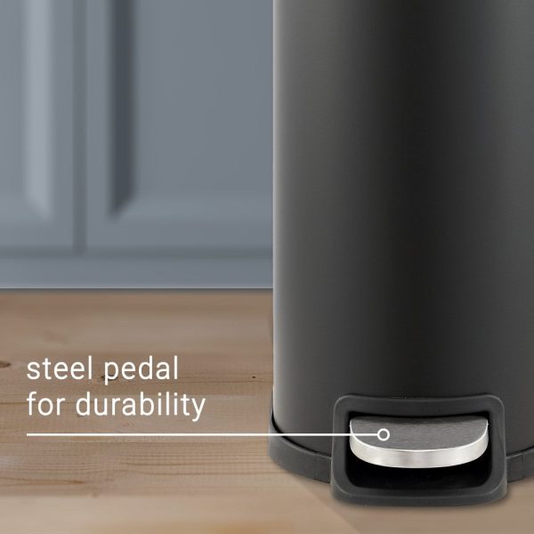 Slyd 40 Liter/10.6 Gallon Step-Open Trash Can