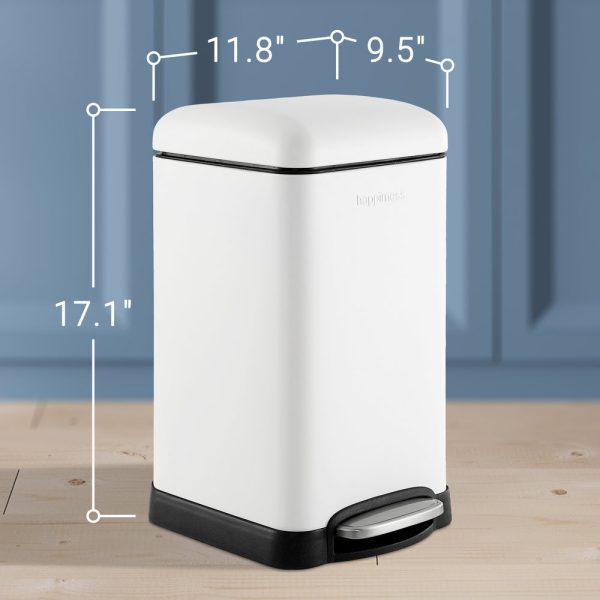 Betty Retro Mini 12 Liter/3.2 Gallon Step-Open Trash Can