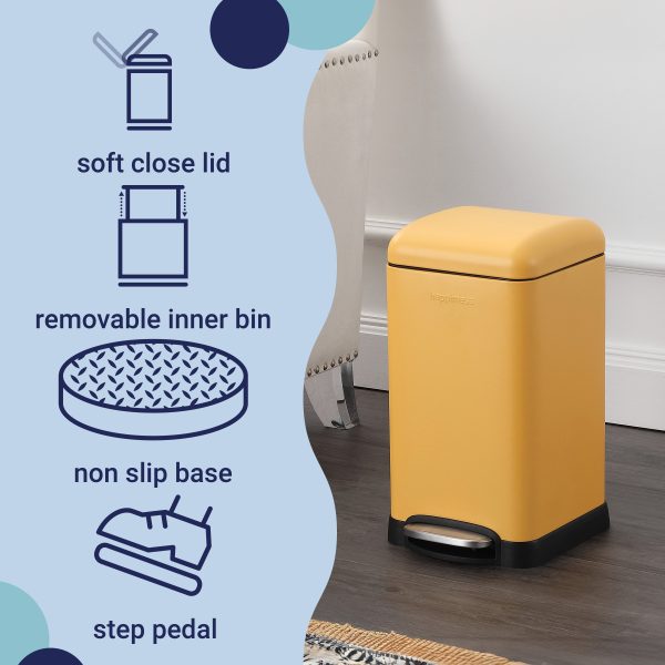 Betty Retro Mini 12 Liter/3.2 Gallon Step-Open Trash Can